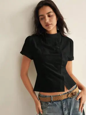 Women's Black Pleated Short Sleeve Button Front Cropped Blouse